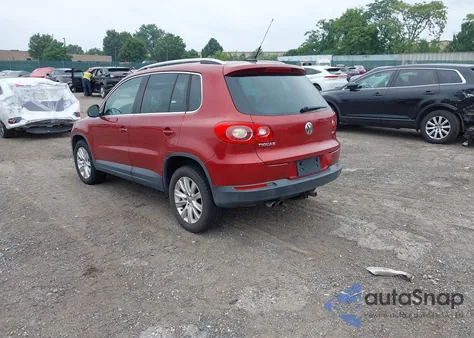 2009 Volkswagen Tiguan Se from USA, damaged, VIN WVGAV75N99W524269